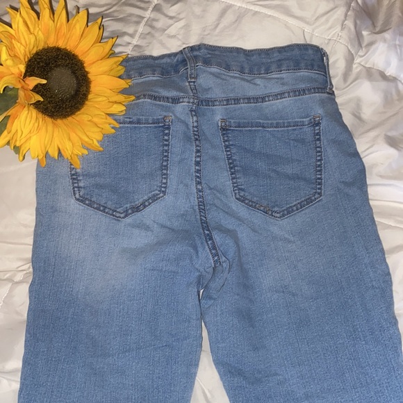 Jeans - Picture 4 of 6